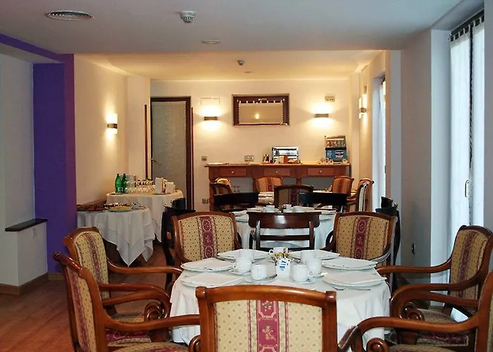 מלון Ayre Alfonso Ii אוביידו