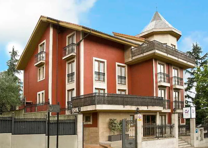 Ayre Alfonso Ii מלון אוביידו